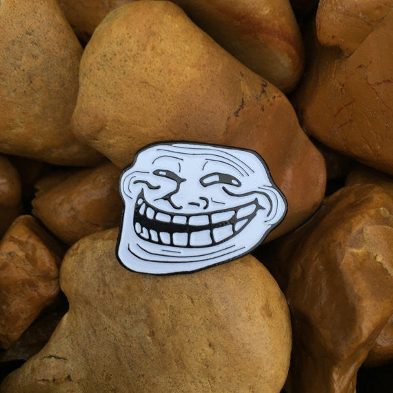 TrollFace Pin